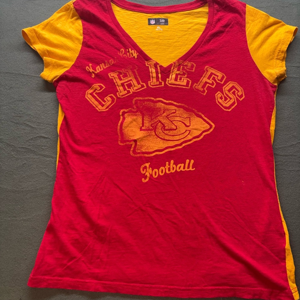 NFL Chiefs Kids Red and Gold Tee